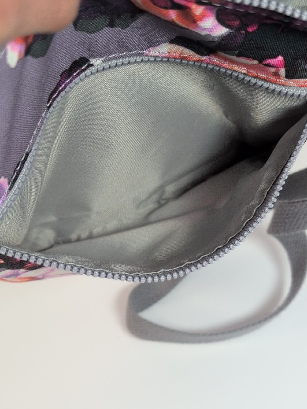 Kipling Keiko Crossbody "Kissing Floral" - Picture 11 of 12